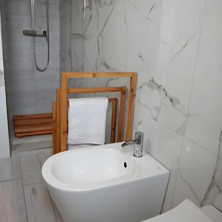 Tra Colline Marchigiane - Sauna E Piscina Villa San Giorgio di Pesaro