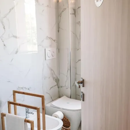 Tra Colline Marchigiane - Sauna E Piscina *