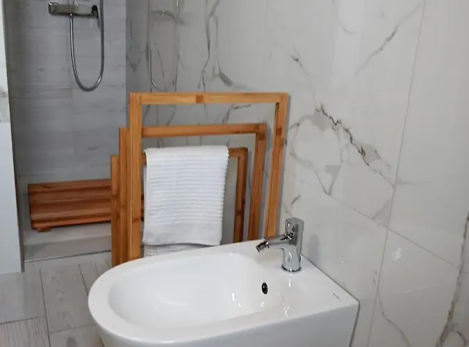 Tra Colline Marchigiane - Sauna E Piscina Villa San Giorgio di Pesaro