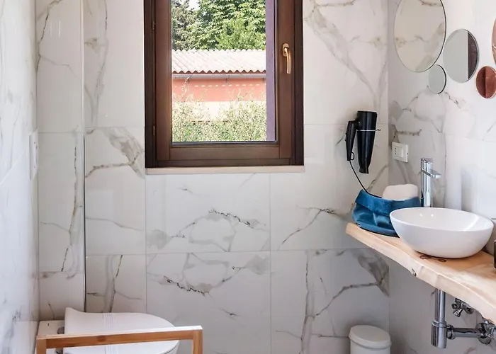 Tra Colline Marchigiane - Sauna E Piscina Villa San Giorgio di Pesaro