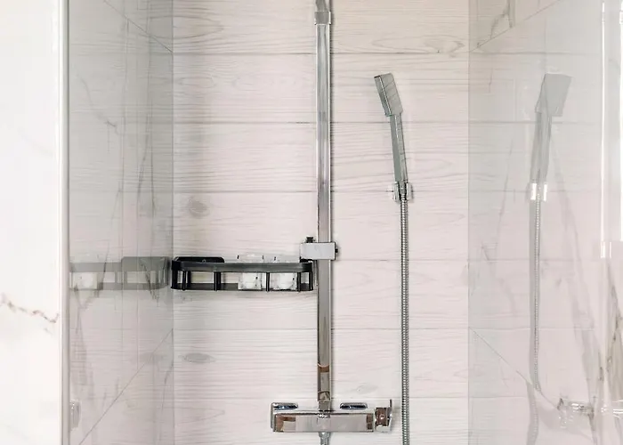 Tra Colline Marchigiane - Sauna E Piscina * San Giorgio di Pesaro